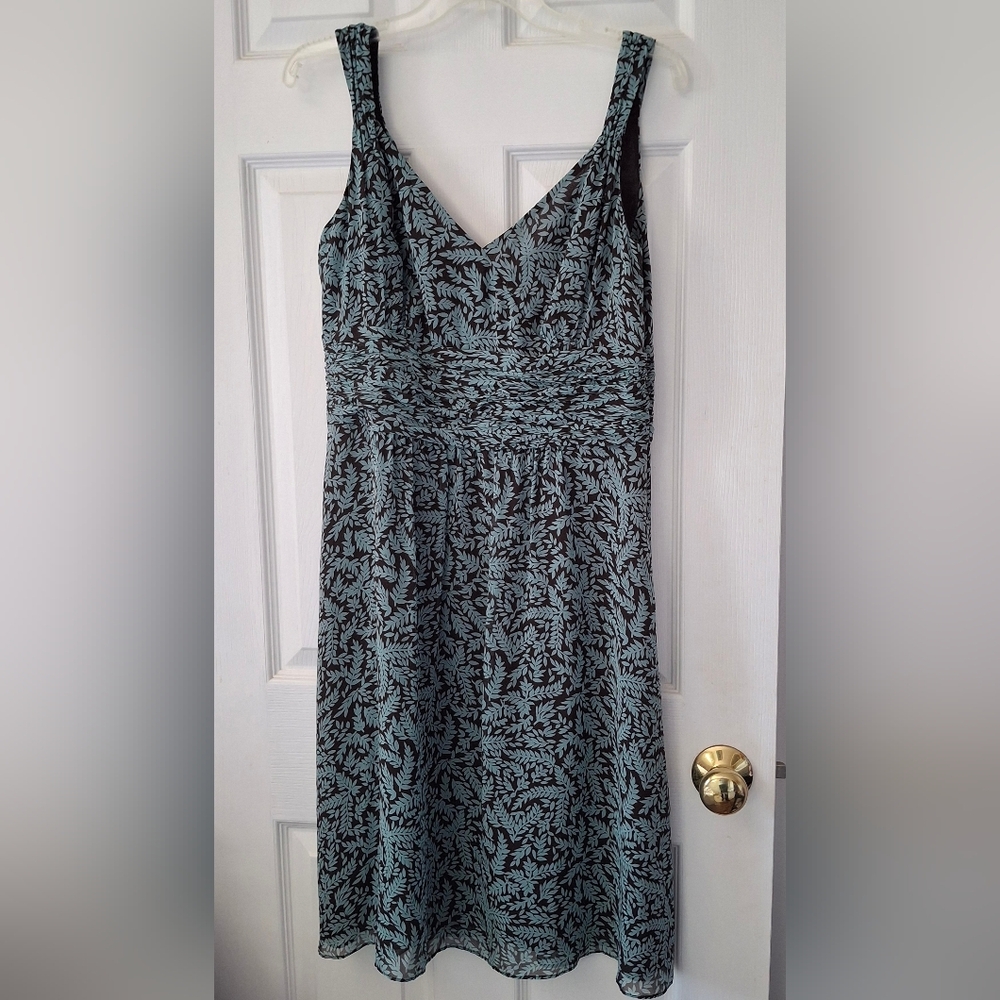 Ann Taylor Teal & Brown A-Line Empire Silk Leaf Print Lined Casual Dress Sz 8